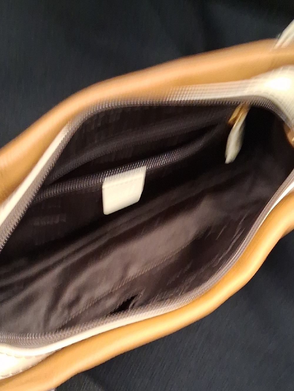 Lancel Paris - Picture 11 of 16